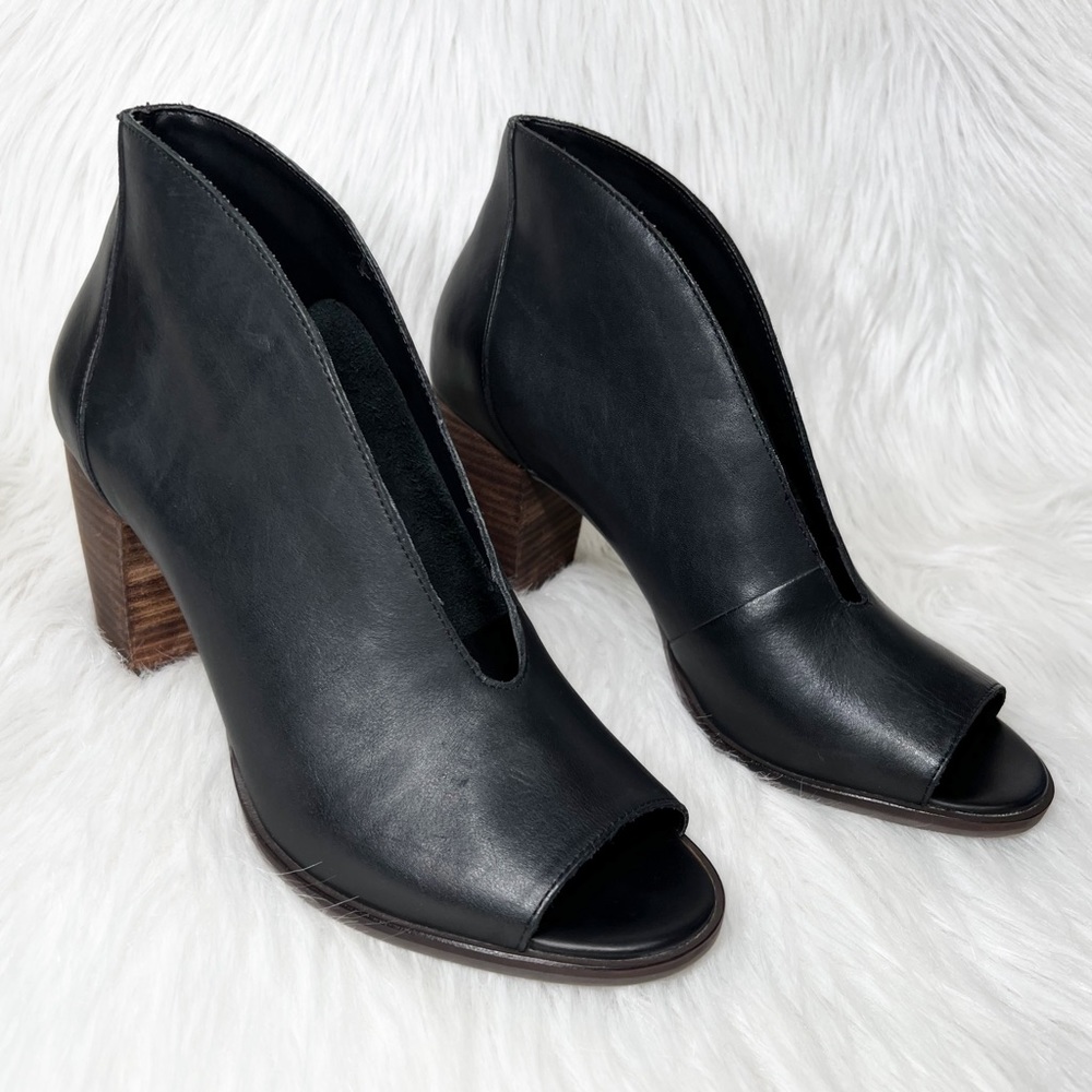 SOLD-Lucky Brand Black Leather Peep Toe Heel Shootie Ankle Boot Pumps - Picture 1 of 11